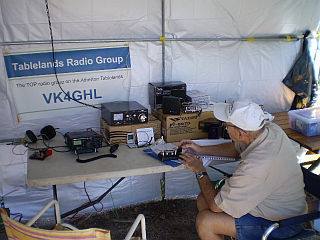 VK4GHL_operating_at_Grassy_Hill_Lighthouse_Cooktown_2010_001
